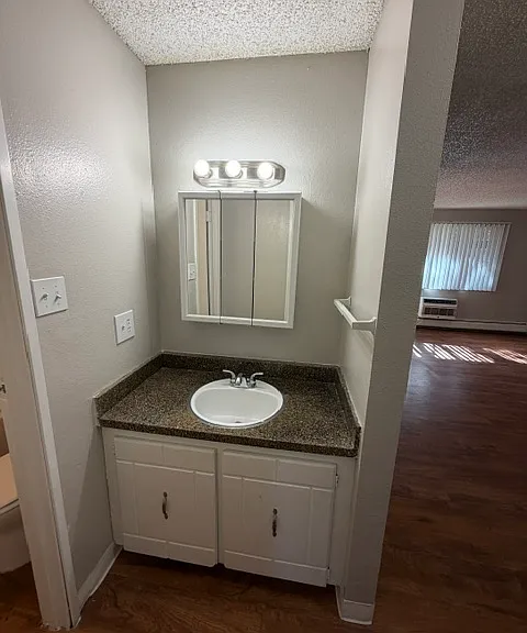 Crestview Apartments — Photo 54