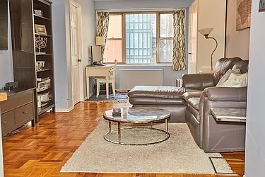 Sold by The Bamberger Group