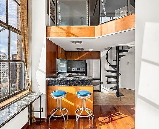 5th image of 111 4th Ave APT 7C
