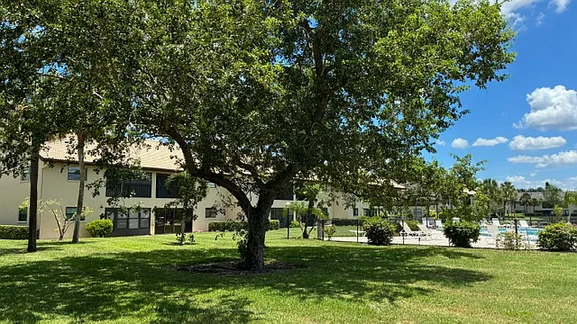 2 bed, 1064 sqft, $1,800 — Photo 3