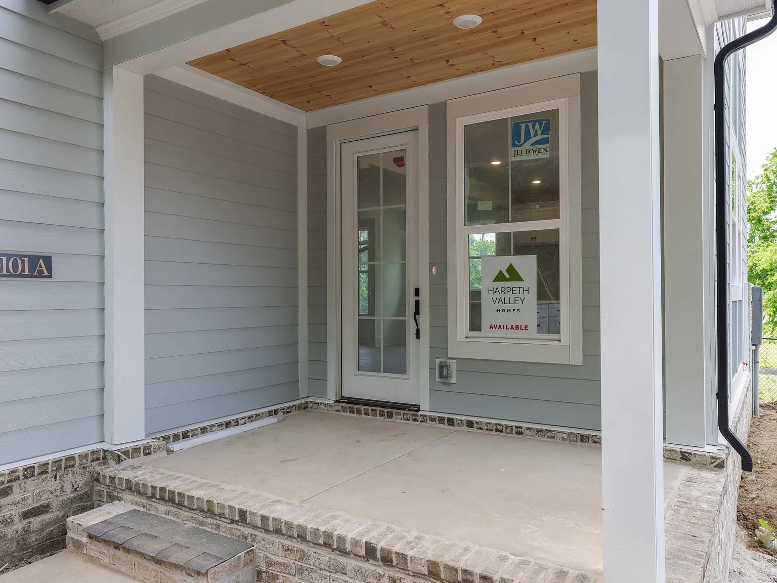 2 bed, 2.5 bath, 1524 sqft, $2,800 — Photo 2