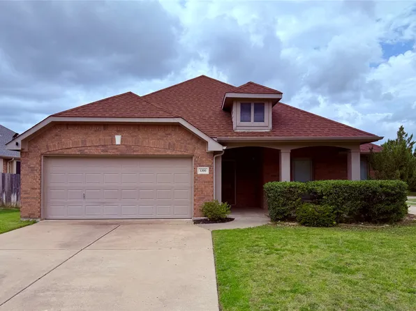 1300 Chase Trl, Mansfield, TX 76063