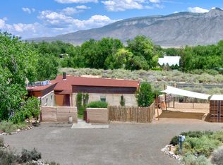 8014 Loma Larga Rd, Corrales, NM 87048