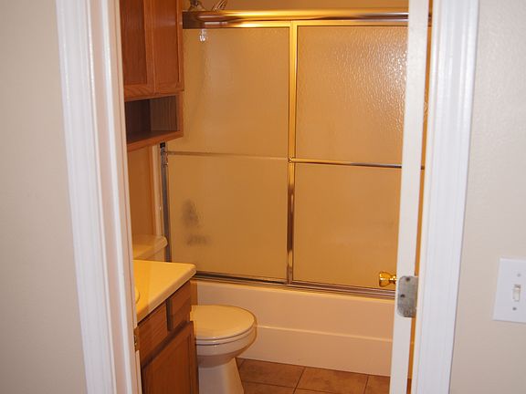 4th image of 4294 W Cheyenne Dr