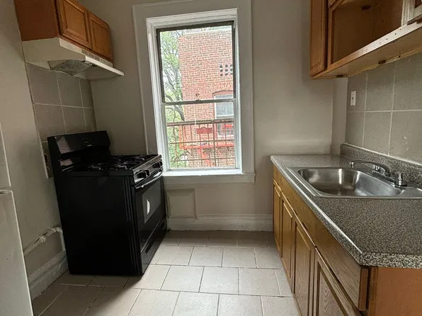 333 Park Ave, Newark, NJ