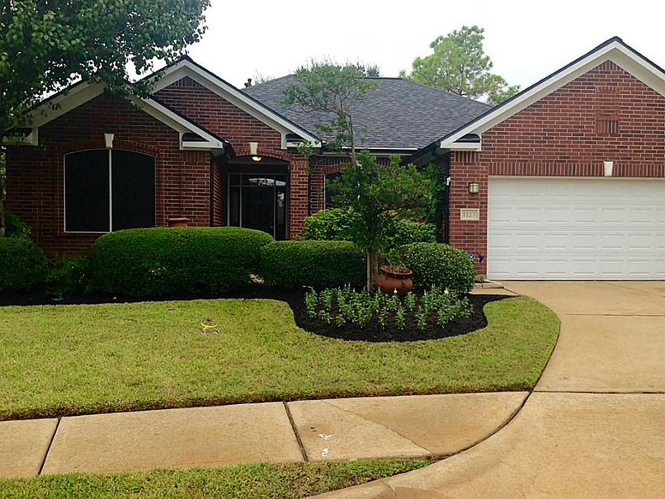 1st image of 1127 Knoll Crest Ct