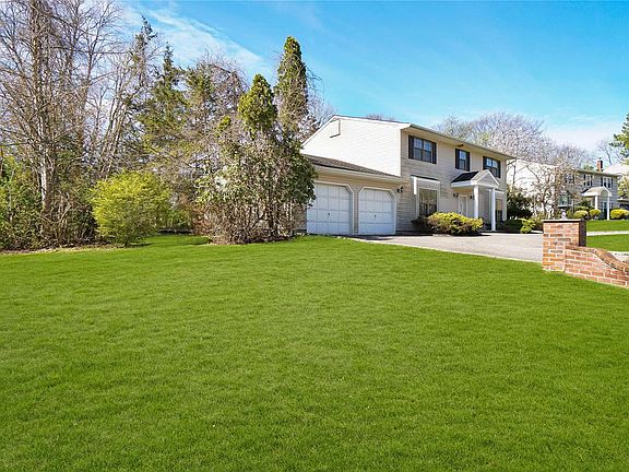 2nd image of 38 Oak Forest Dr