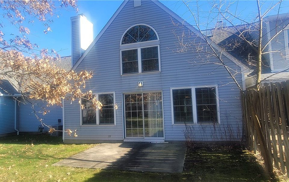 14426 Thatchers Ln 117, Strongsville, OH 44149 Zillow