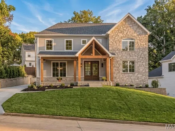90 Wildwood Ln, Saint Louis, MO 63122