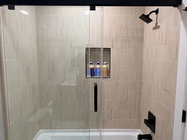 27 Graham St #3 — Photo 12