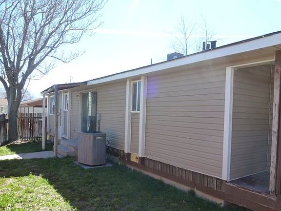 3rd image of 3038 W Shadow Dr