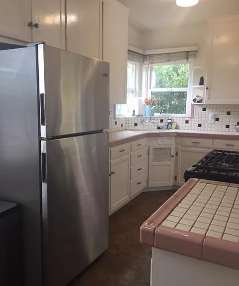 3689 Boundary St — Photo 3