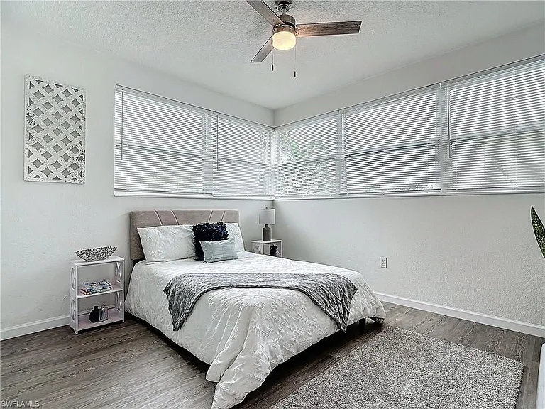 4613 SE 5th Ave #108 — Photo 12