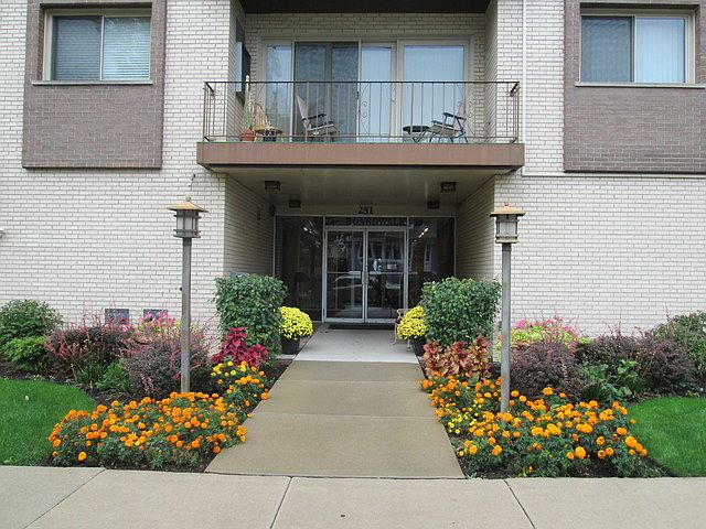 1st image of 251 Marengo Ave APT 2G