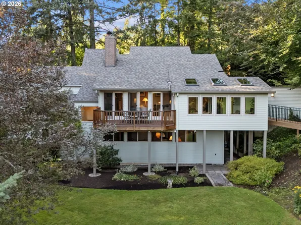 6019 SW Woods Ct, Portland, OR 97221