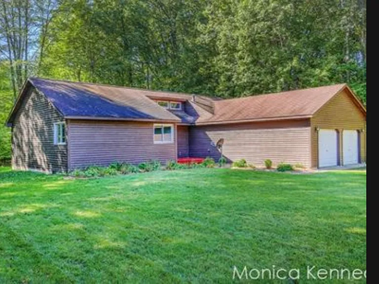 2170 Nineteen Mile Rd — Photo 1