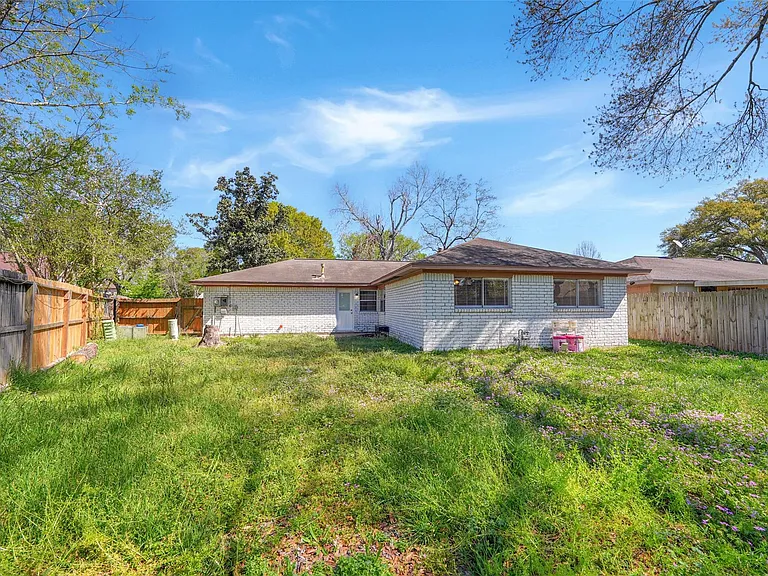 5375 Little John Ln — Photo 23