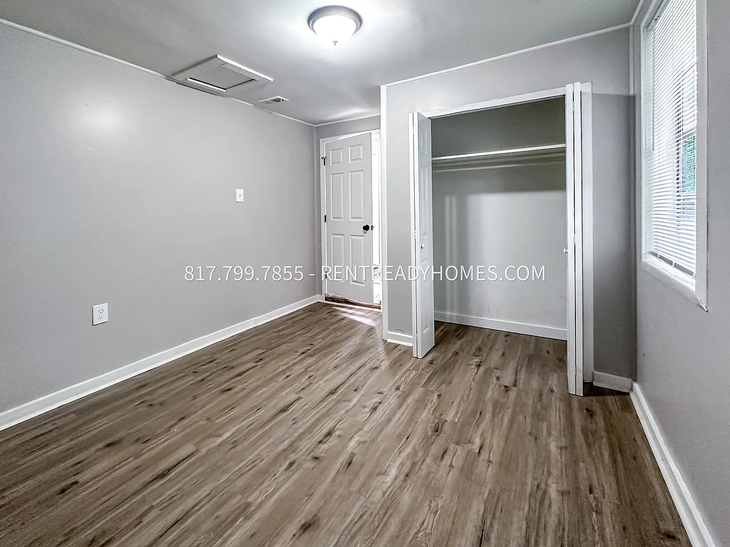 1316 Rayfield Dr — Photo 4