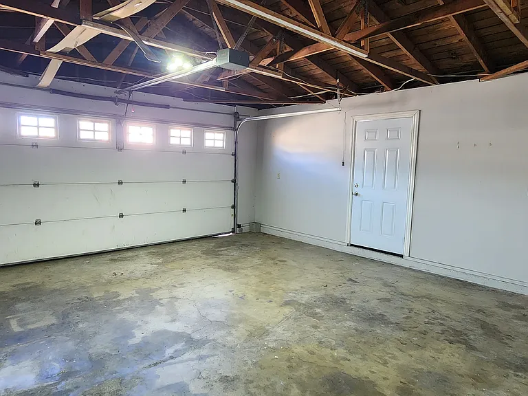9614 W Cerritos Ave — Photo 38