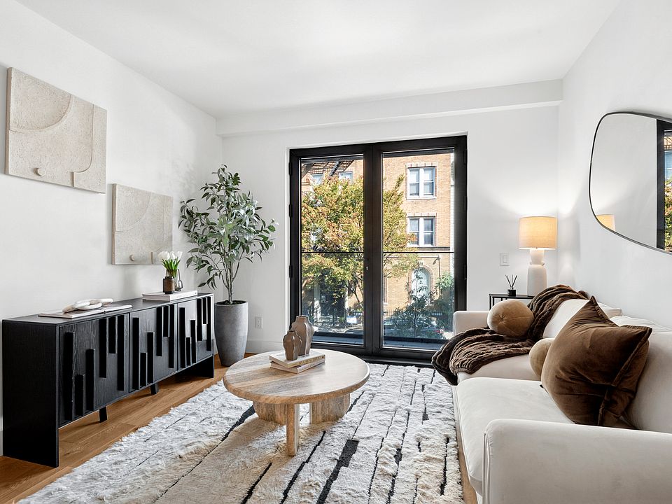 1st image of 228 13th St #402