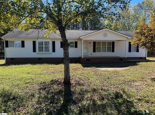 880 Shiloh Church Rd, Wellford, SC 29385