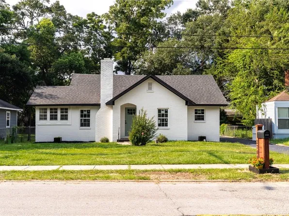 2708 Emogene St, Mobile, AL 36606