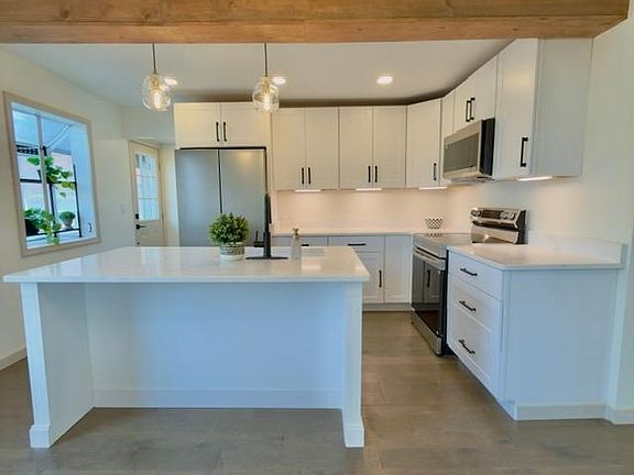 3rd image of 1429 May St