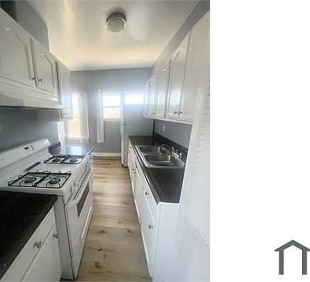 5th image of 3978 La Salle Ave