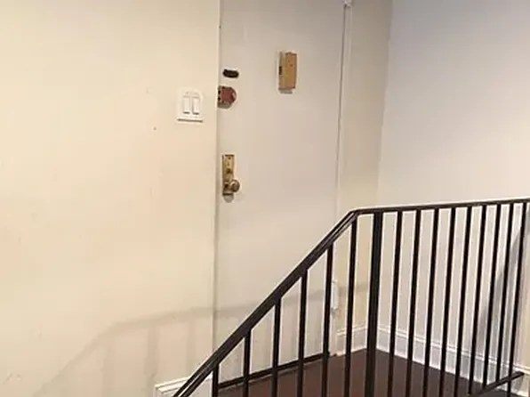 155 East 30th Street image 9 of 10