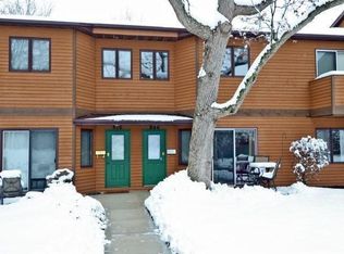 806 S Gammon Rd, Madison, WI 53719