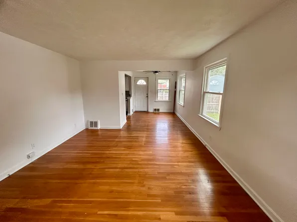 2023 Valley Rd #2023, Cuyahoga Falls, OH 44223