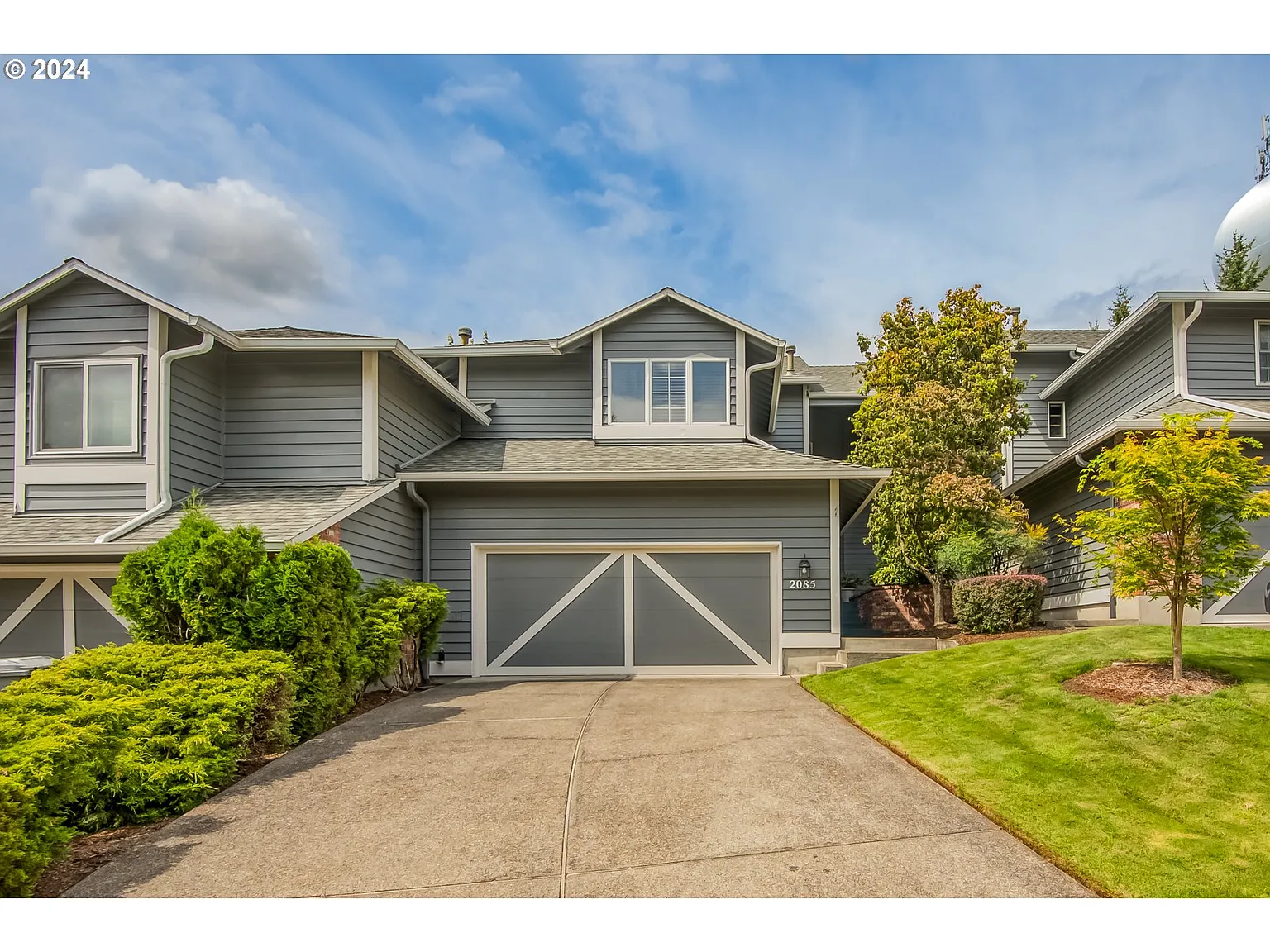 2085 Sunray Cir photo 1