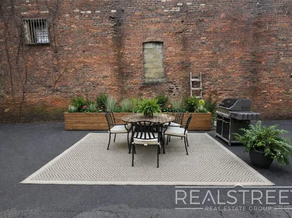 1358 Saint John's Place image 1 of 8