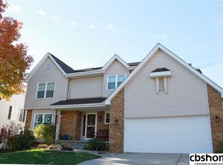 9315 Drexel St, Omaha, NE 68127