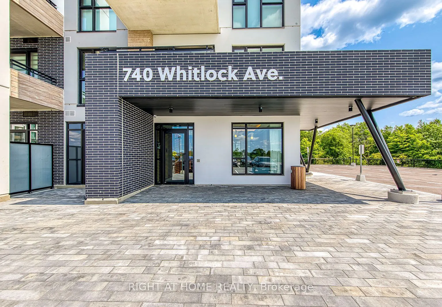 2 bed, $2,200 — Photo 2