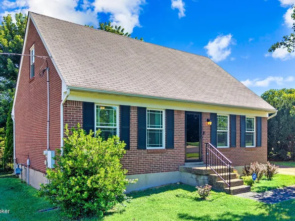 3821 Hillcross Dr, Louisville, KY 40229