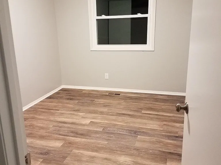 4080 Boston Dr — Photo 5