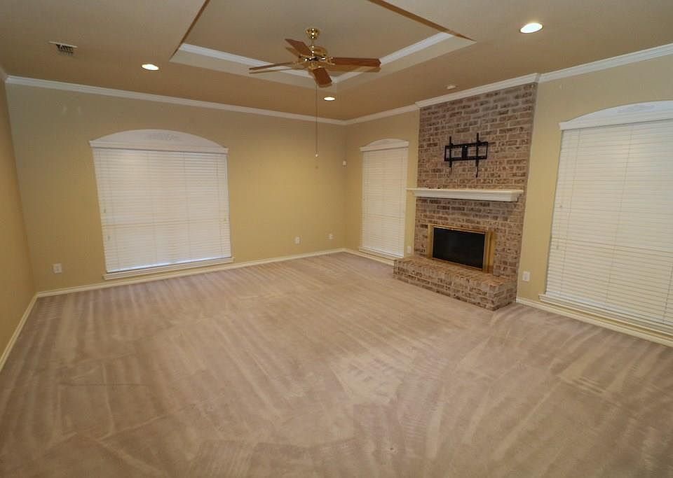 1st image of 2109 Hearthside Ln