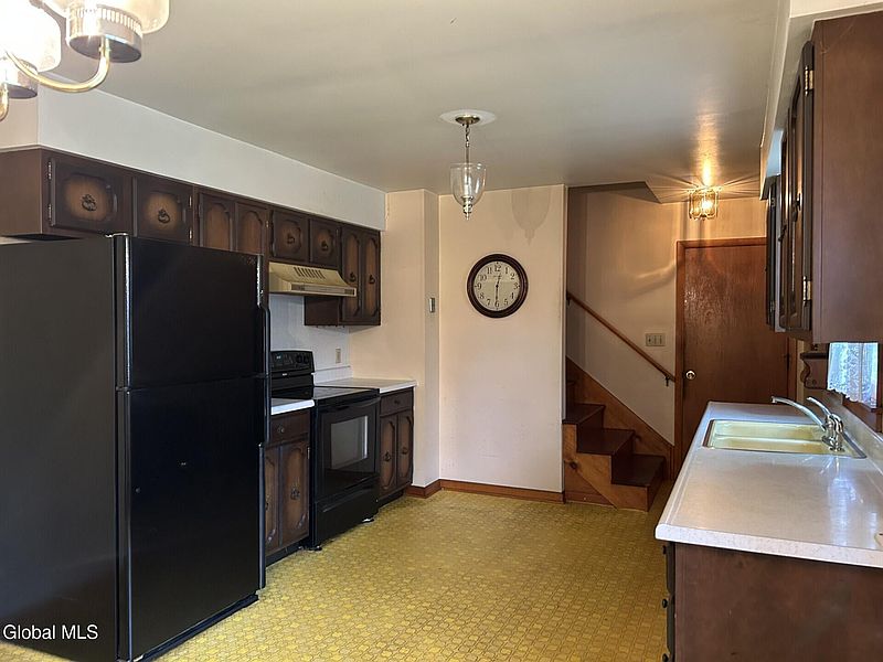 5th image of 117 Brockley Drive