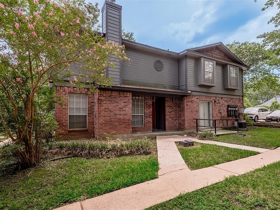 1228 Avenue O #H