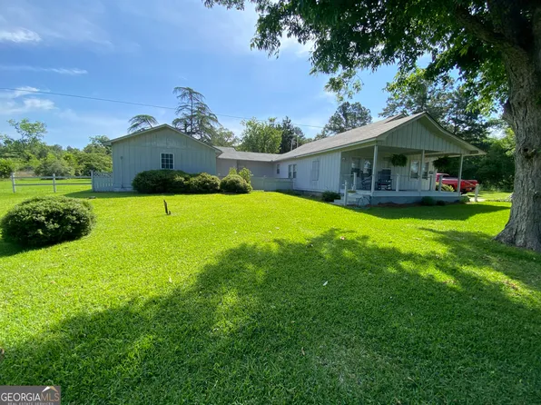 6368 Cochran Hwy, Cochran, GA 31014