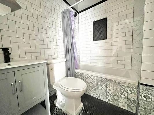 Rented by Doorway NYC, LLC | media 64