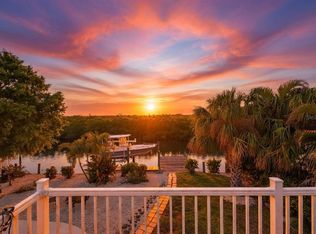 4626 Bay Crest Dr, Tampa, FL 33615