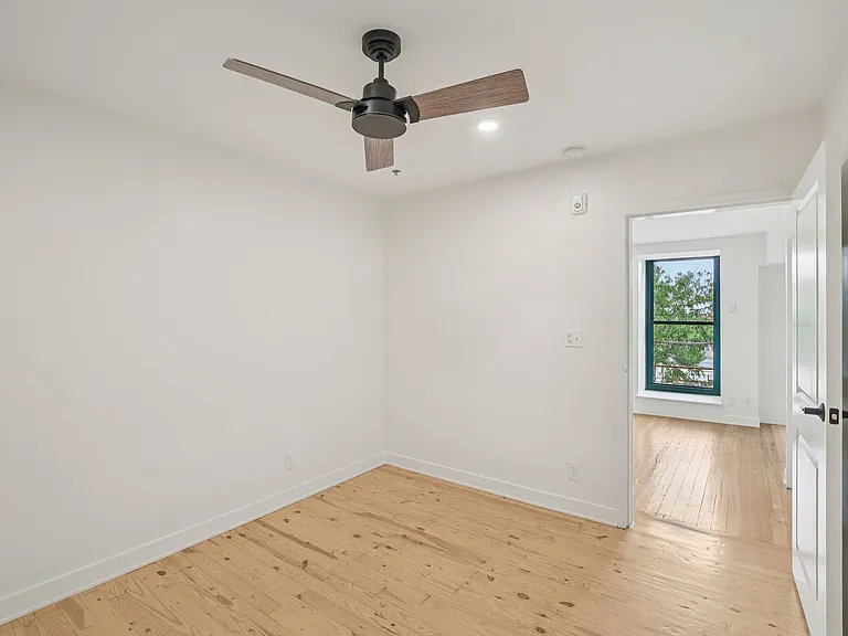 The Marshall Lofts — Photo 16