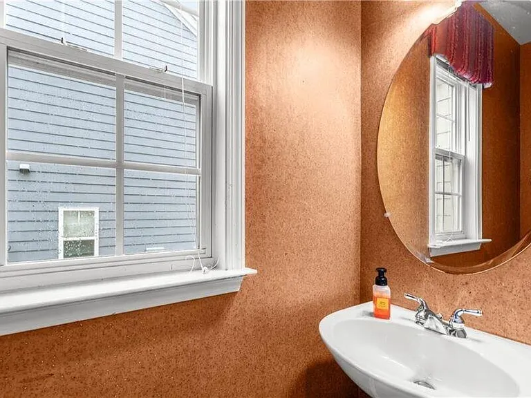 2080 Vistoria Dr — Photo 14