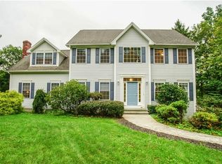 156 Hemlock Ridge Rd, Southbury, CT 06488