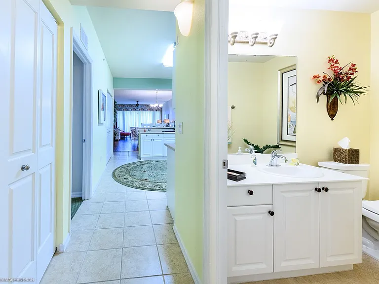 5119 Melbourne St #C-201 — Photo 11
