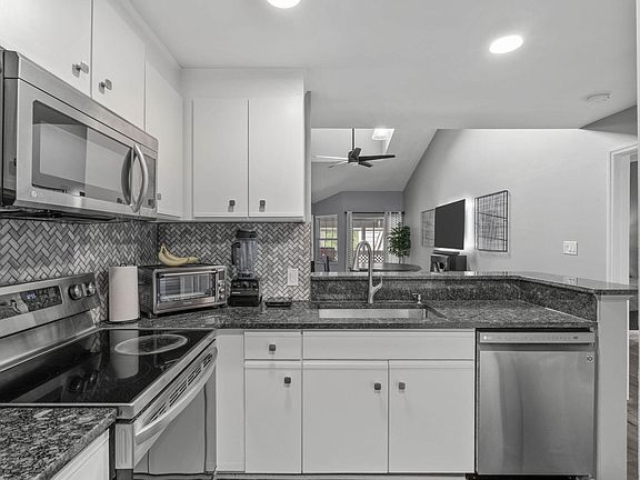 4th image of 3806 Grey Harbor Dr APT 302