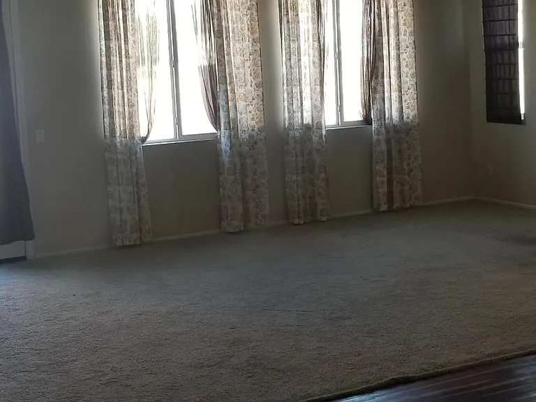 2337 Cypress St — Photo 7