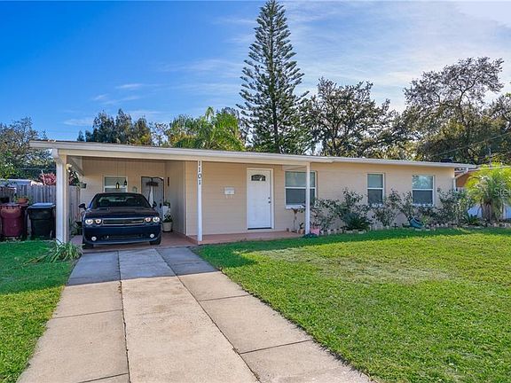 3rd image of 1101 Romano Ave #4